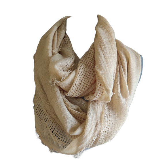 Grid texture super soft infinity scarf - cream, new in packaging - Picture 2 of 4